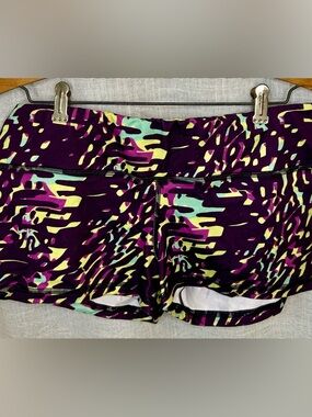 Fleo OG - 2.5” inseam Purple Mint Yellow Abstract Print Shorts